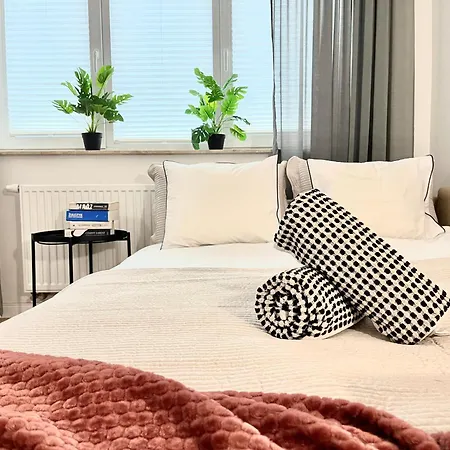 Apartel24pl Mozart Warsaw